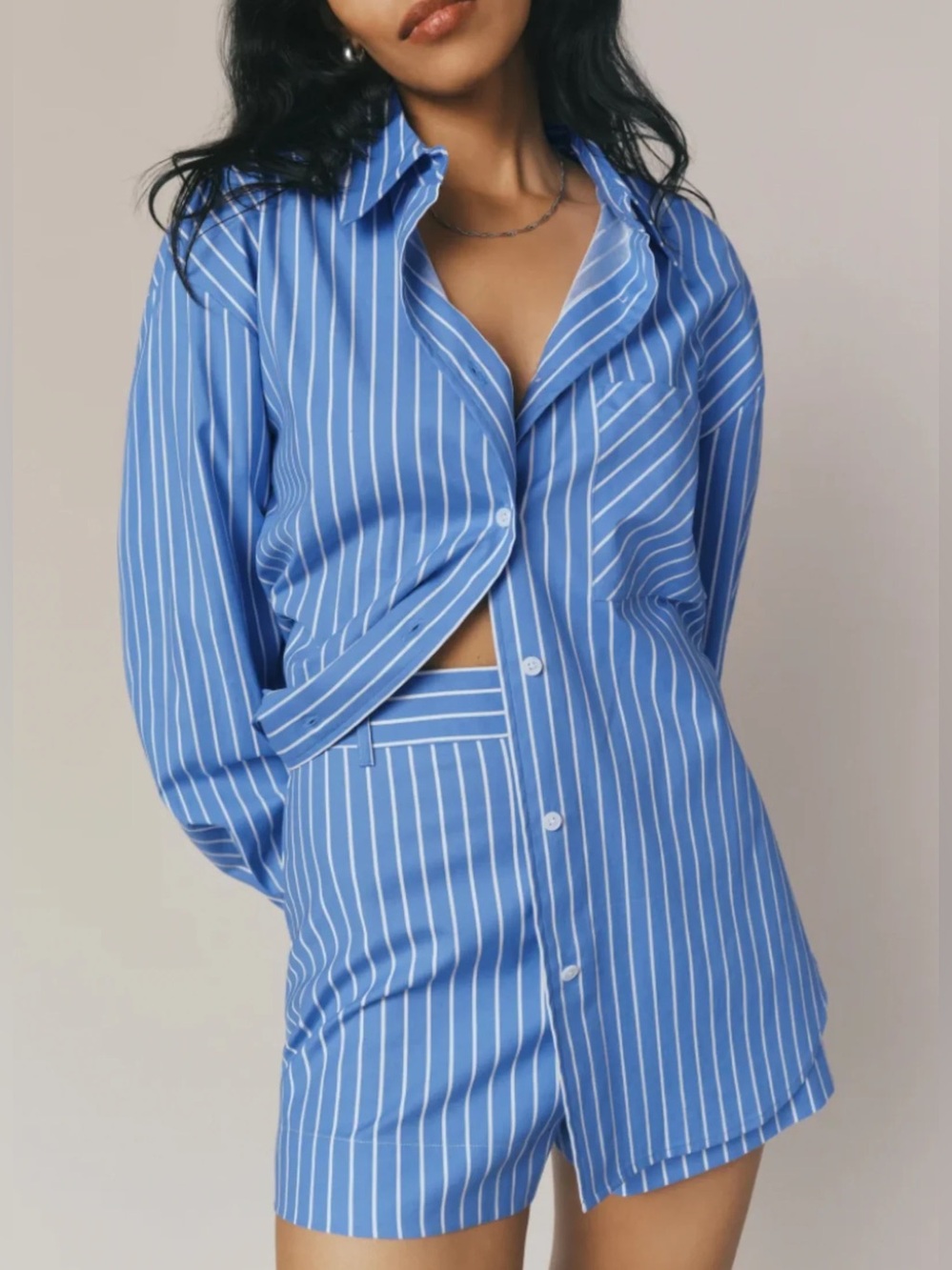 EUC Reformation On Trend Timeless Coastal Chic Blue & White Striped Willow Short